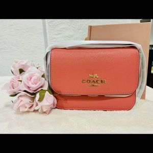 Coach mini brynn crossbody